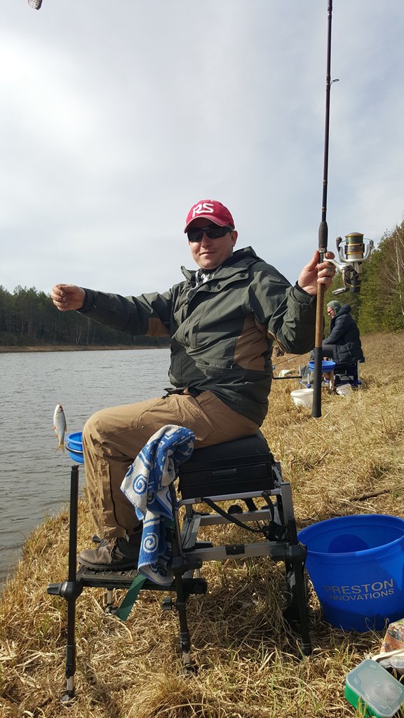 Рыбалка с фидером на канале 00002.JPG